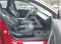 2020 Tesla Model 3 фото
