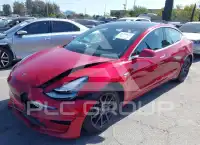 2020 Tesla Model 3 фото