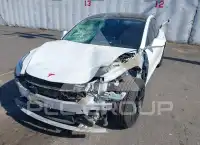 2020 Tesla Model 3 фото