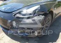 2020 Tesla Model 3 фото