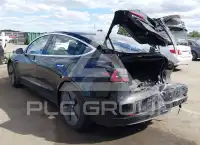 2020 Tesla Model 3 фото