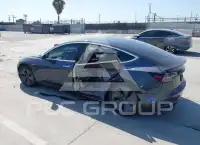 2020 Tesla Model 3 фото
