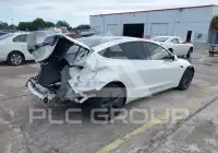 2020 Tesla Model 3 фото