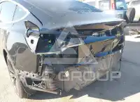 2020 Tesla Model 3 фото