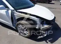 2020 Tesla Model 3 фото