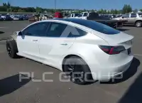 2020 Tesla Model 3 фото