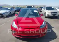 2020 Tesla Model 3 фото