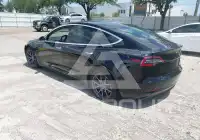 2020 Tesla Model 3 photo