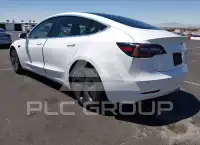 2020 Tesla Model 3 фото
