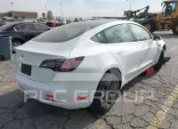 2020 Tesla Model 3 фото