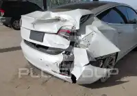 2020 Tesla Model 3 фото