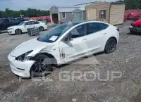 2020 Tesla Model 3 фото