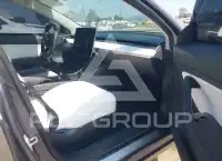 2020 Tesla Model 3 фото
