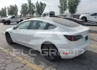 2020 Tesla Model 3 фото