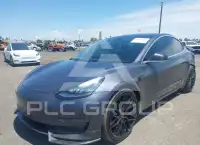 2020 Tesla Model 3 фото