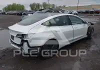 2020 Tesla Model 3 фото