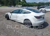 2020 Tesla Model 3 фото