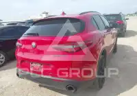 2020 Alfa Romeo Stelvio фото