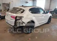 2020 Alfa Romeo Stelvio фото