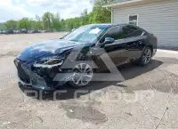 2020 Lexus ES350 photo