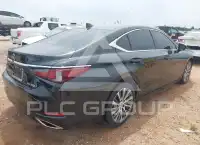 2020 Lexus ES350 photo