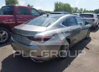 2020 Lexus ES350 photo