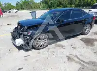 2020 Lexus IS300 фото