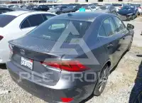 2020 Lexus IS300 фото