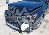 2020 Lexus IS300 фото