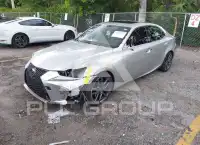 2020 Lexus IS300 photo