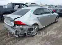 2020 Lexus IS300 фото