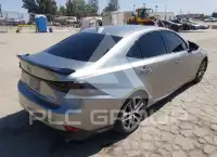 2020 Lexus IS300 фото