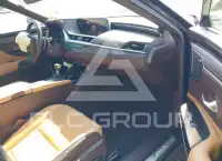 2020 Lexus ES300 фото