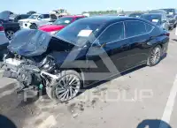 2020 Lexus ES300 фото