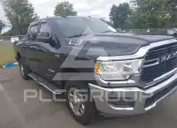 2020 RAM 2500 photo