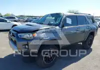 2020 Toyota 4 RUNNER photo