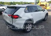 2020 Toyota RAV4 фото