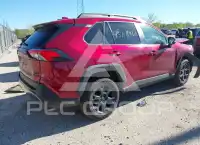 2020 Toyota RAV4 фото