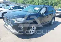 2020 Toyota RAV4 фото