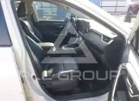 2020 Toyota RAV4 фото