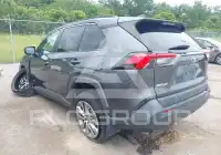 2020 Toyota RAV4 фото
