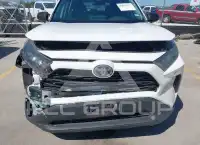 2020 Toyota RAV4 photo