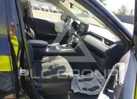 2020 Toyota RAV4 фото