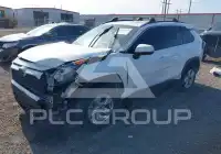 2020 Toyota RAV4 фото