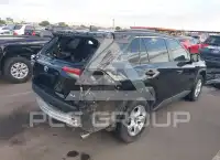 2020 Toyota RAV4 фото