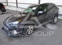 2020 Toyota RAV4 photo