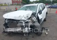 2020 Toyota RAV4 фото