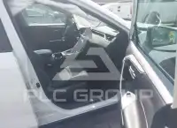 2020 Toyota RAV4 фото