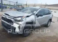 2020 Toyota RAV4 photo