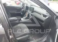 2020 Toyota RAV4 photo
